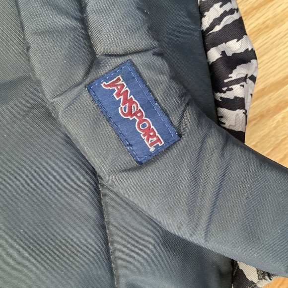 Jansport Zebra Print Large Back Pack Book bag Womens Pink compartments school - Picture 9 of 12